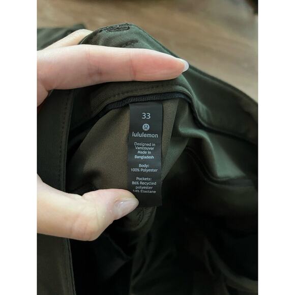 Lululemon Dark Green Men's Commuter Commission ABC Dress Pants Size 33 - Picture 3 of 4